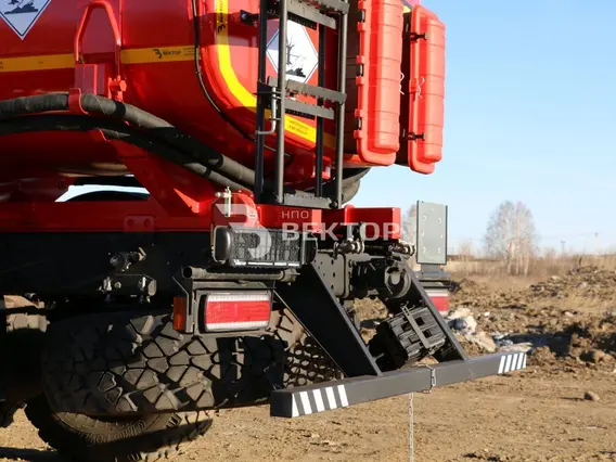 Нефтевоз Камаз 43118  б/у фото 19