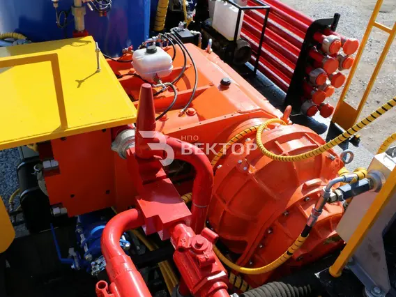 Техника для нефтедобычи Камаз 6522  б/у фото 19