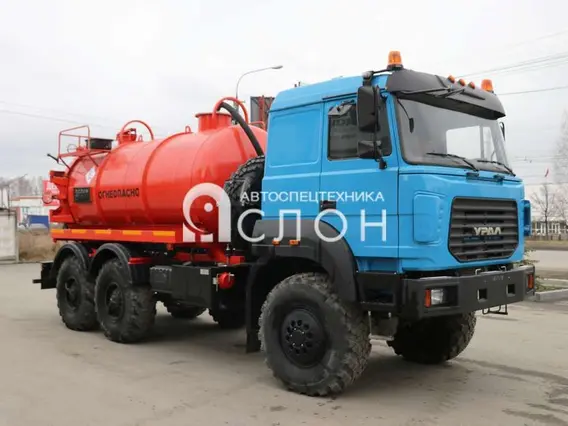 АКН Урал 5557 2025 года новый