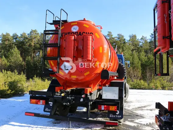 Нефтевоз Камаз 43118  б/у фото 20