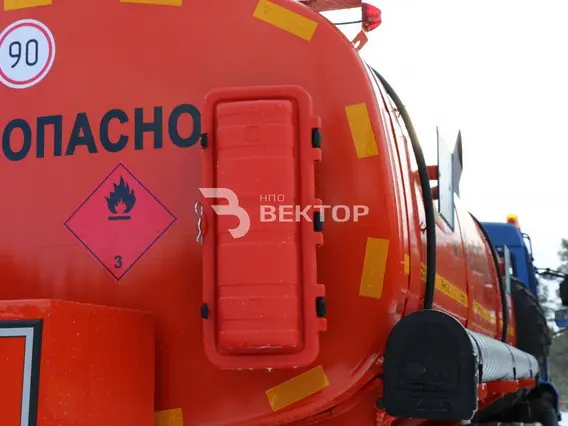 Нефтевоз Камаз 43118  б/у фото 18