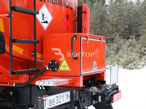 Нефтевоз Камаз 43118  б/у фото 22
