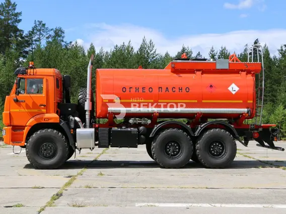 Нефтевоз Камаз 43118  б/у фото 4