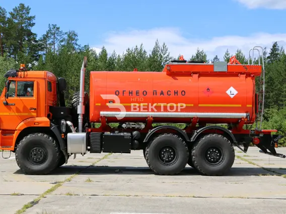 Нефтевоз Камаз 43118  б/у фото 6
