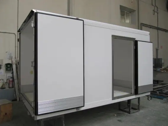 Автофургон FAW J6 2020 года новый