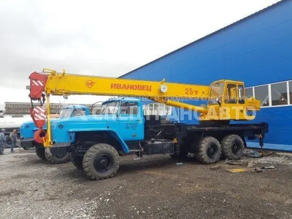 Автокран Ивановец 45717  б/у