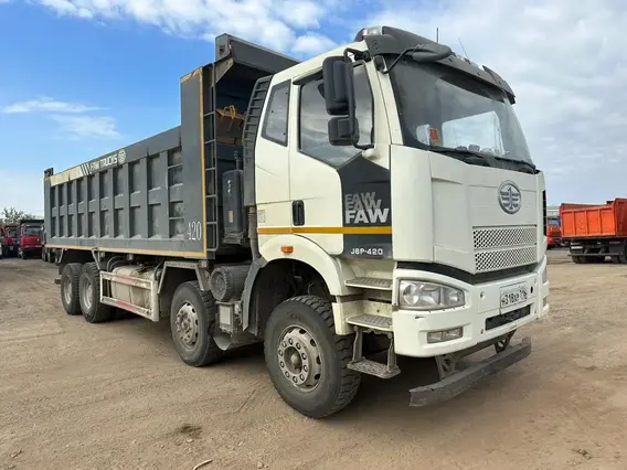 Самосвал FAW J6 2021 года б/у