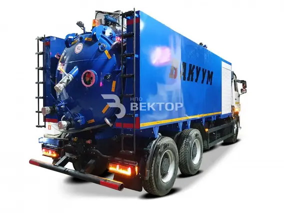 Дорожно-уборочный автомобиль Камаз 6520 б/у
