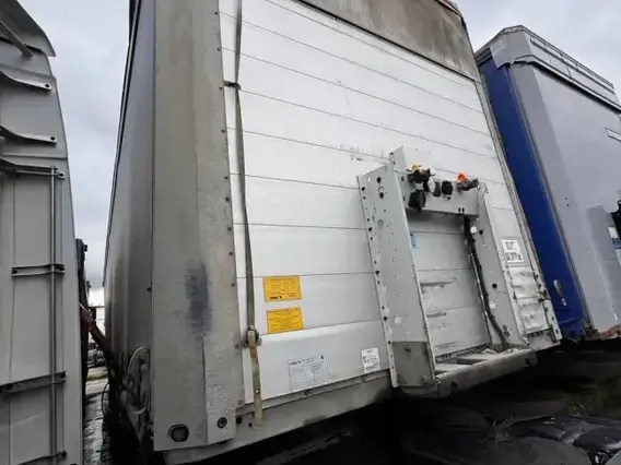 Грузовой полуприцеп общего назначения SCHMITZ SCS 24 - 9084 2014 года б/у