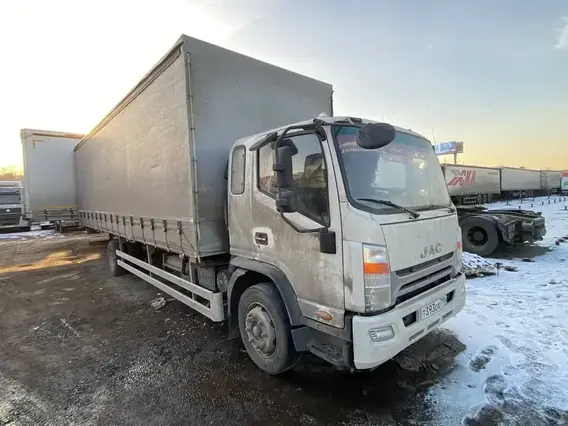Бортовой грузовик JAC N120 2023 года б/у