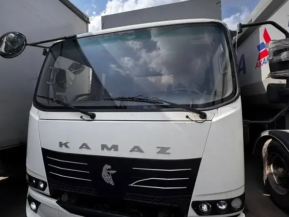 Тентованный грузовик Камаз 43082 2022 года б/у фото 2