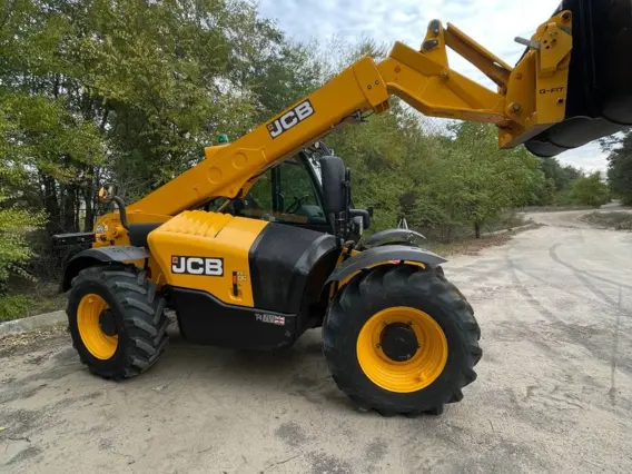 Телескопический погрузчик JCB LOADALL 531-70 2018 года б/у фото 8