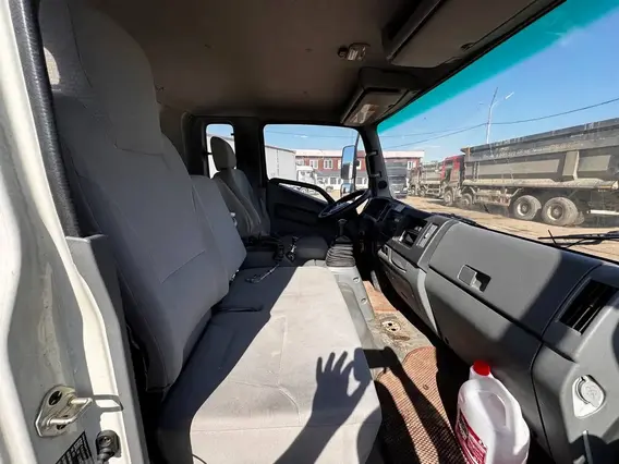 Тентованный грузовик JAC N90LS 2024 года б/у фото 9