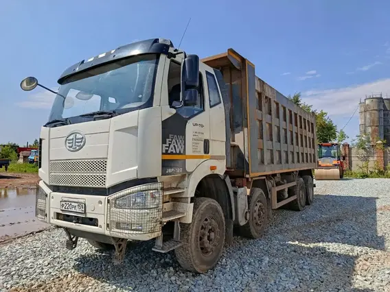 Самосвал FAW J6 2023 года б/у фото 3