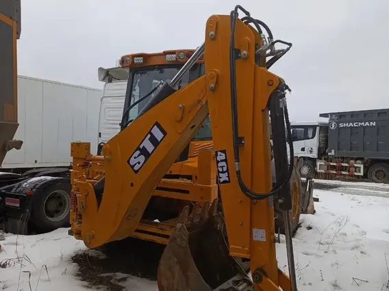 Экскаватор-погрузчик STI 4CX 2024 года б/у фото 6