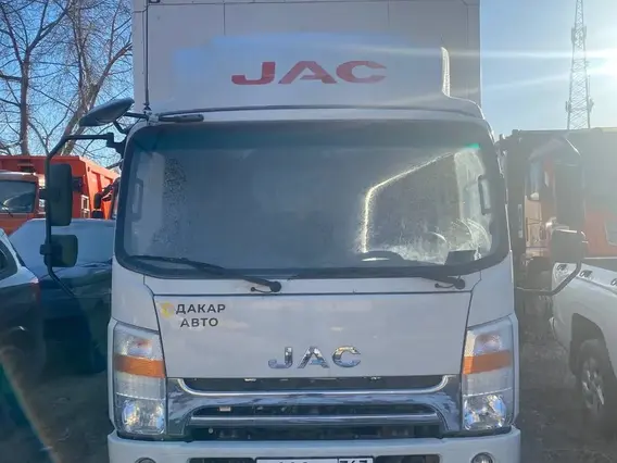 Изотермический фургон JAC N90 2022 года б/у фото 2