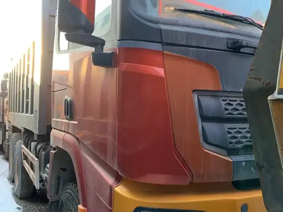 Самосвал Shacman SX32586V385 2022 года б/у