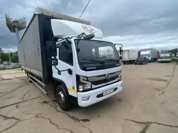 Тентованный грузовик Dongfeng C120L 2023 года б/у фото 2