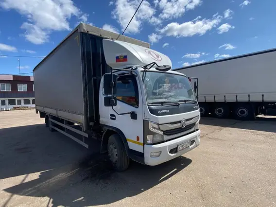 Тентованный грузовик Dongfeng C120L 2023 года б/у фото 2