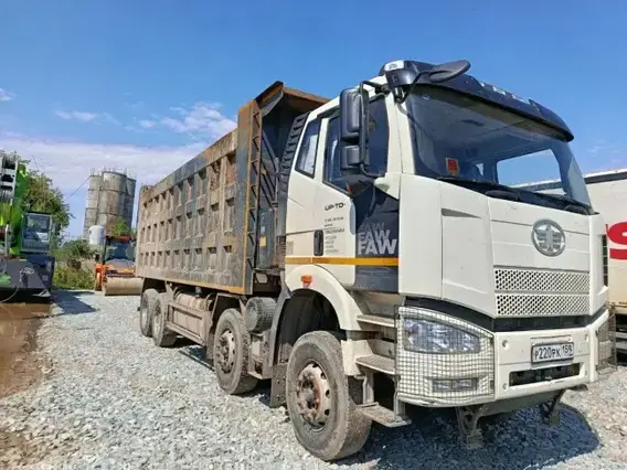 Самосвал FAW J6 2023 года б/у