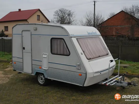 Жилой прицеп Beyerland 350 DD 1990 года б/у