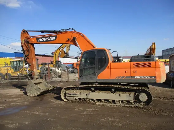 Экскаватор DEVELON DX300LCA 2021 года б/у фото 3