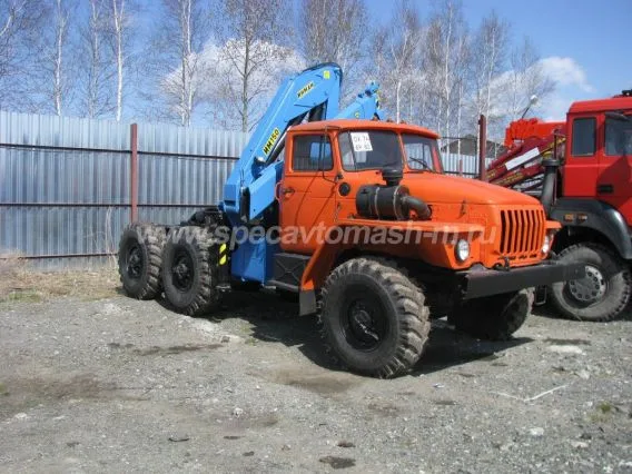 Тягач с КМУ Урал 44202  новый