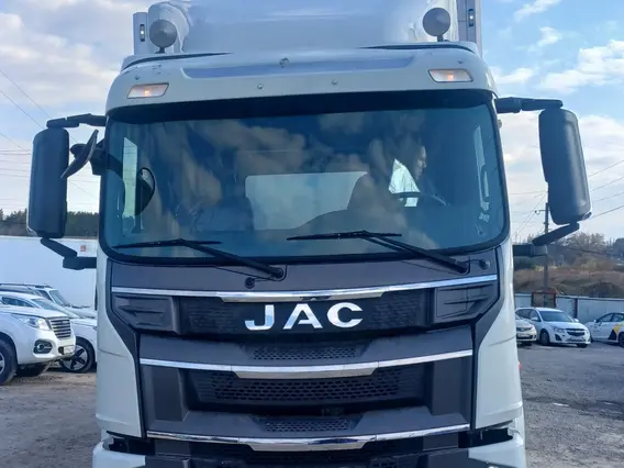 Изотермический фургон JAC N200 2023 года б/у фото 2