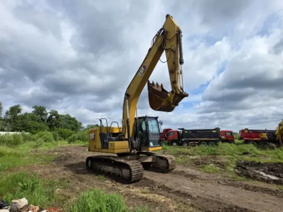 Экскаватор CATERPILLAR 320GC 2022 года б/у