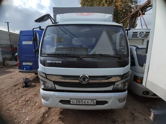 Тентованный грузовик Dongfeng Z55L 2023 года б/у фото 2