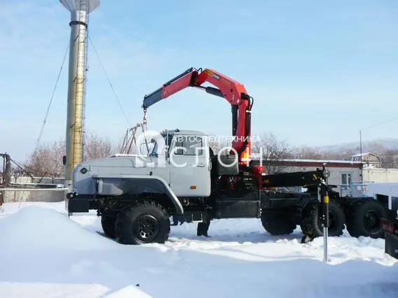 Тягач с КМУ Урал 4320 2025 года новый фото 3