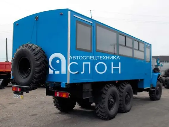 Вахтовый автобус Вахтовый автобус Урал 3255-61Е5 (28+1 мест) 2025 года новый фото 3