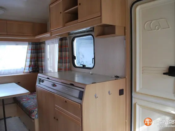 Жилой прицеп Adria UNICA 360 DB 1996 года б/у фото 4