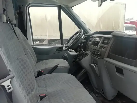 Микроавтобус Ford Transit 2013 года б/у фото 5