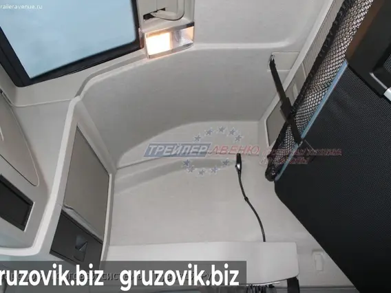 Тягач Volvo FH13 2017 года б/у фото 2