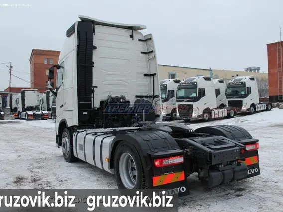 Тягач Volvo FH13 2017 года б/у фото 6