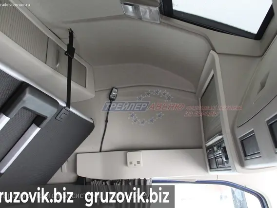 Тягач Volvo FH13 2017 года б/у