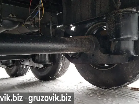 Шторный полуприцеп Kogel Cargo Strong SN 24 P 120V-1.130 2019 года б/у фото 3