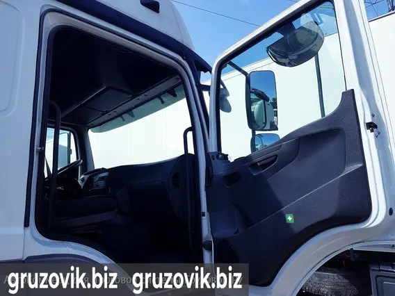 Тягач Mercedes-Benz Axor 1840 LS 2017 года б/у фото 14