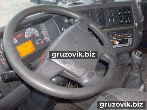 Тягач Volvo FH-series 2006 года б/у фото 3