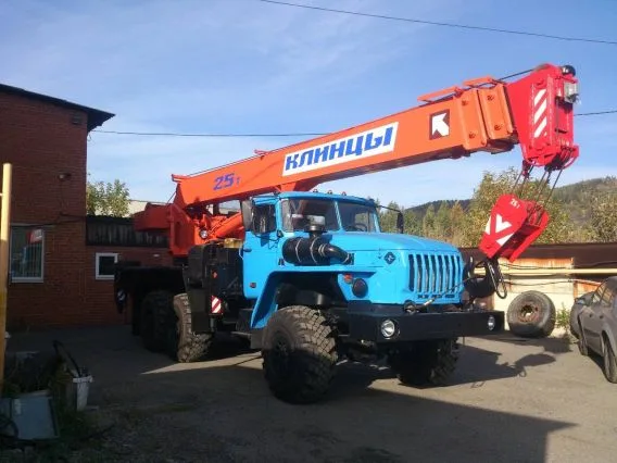 Автокран Клинцы КС-55713-3К 2008 года б/у