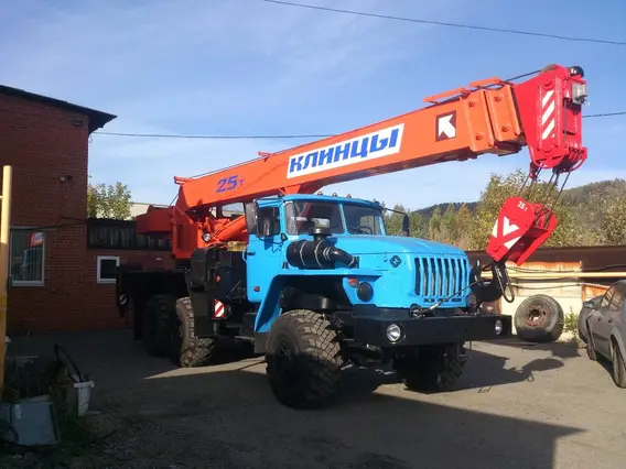 Автокран Клинцы КС-55713-3К 2008 года б/у
