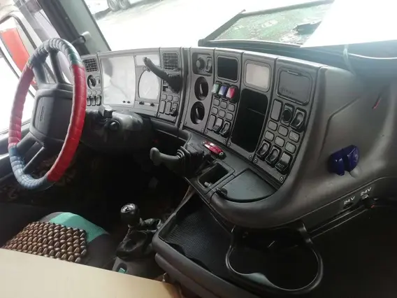 Тягач Scania R420 2002 года б/у фото 4