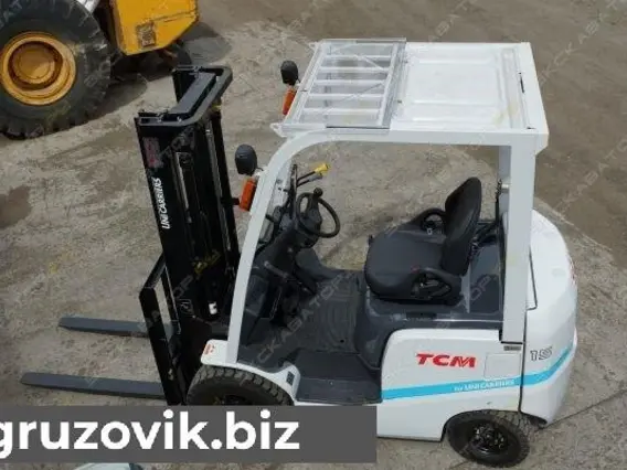 Вилочный погрузчик TCM FD25T3Z 2015 года б/у фото 3