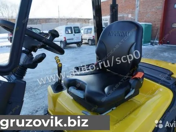 Вилочный погрузчик Hyundai 30DF-7 2017 года б/у фото 8