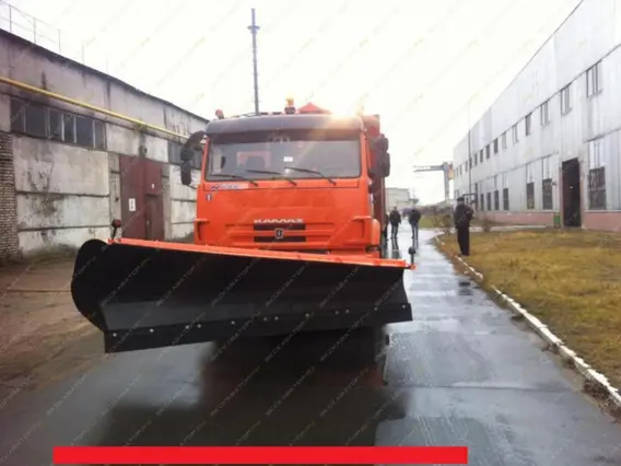 Дорожно-уборочный автомобиль МашКомДорсервис МКДС-9 МашКомДорсервис МКДС-9 2026 года новый