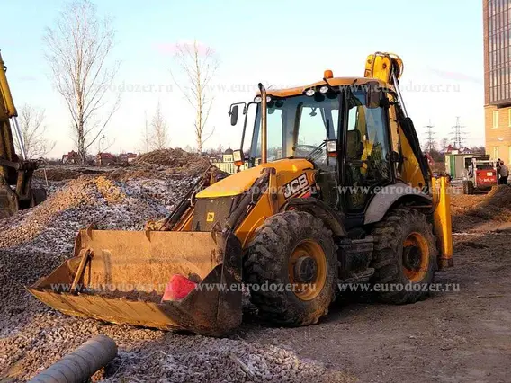 Экскаватор-погрузчик JCB 3CX Super Sitemaster 2011 года б/у