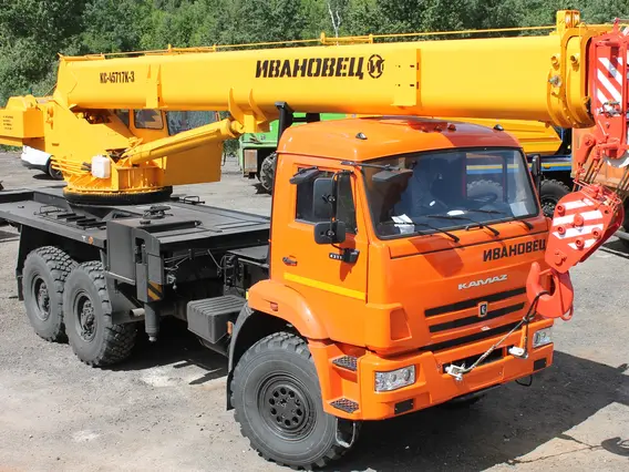 Автокран Камаз 43118 Ивановец КС-45717К-3 2025 года новый