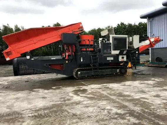 Дробильная установка Sandvik QH331 2015 года б/у