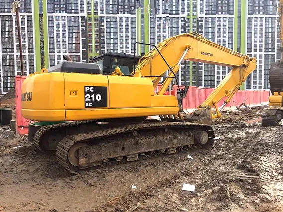 Экскаватор Komatsu PC 210 LC - 7K 2003 года б/у